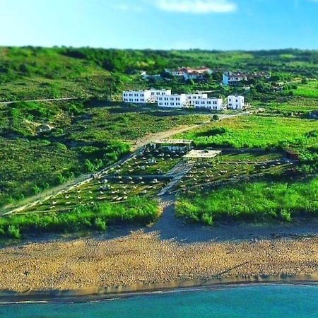 Sukha Inn Hotel & Beach ボズカーダ エクステリア 写真
