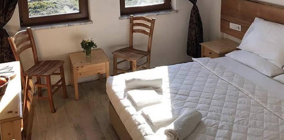 Sukha Inn Hotel & Beach ボズカーダ エクステリア 写真