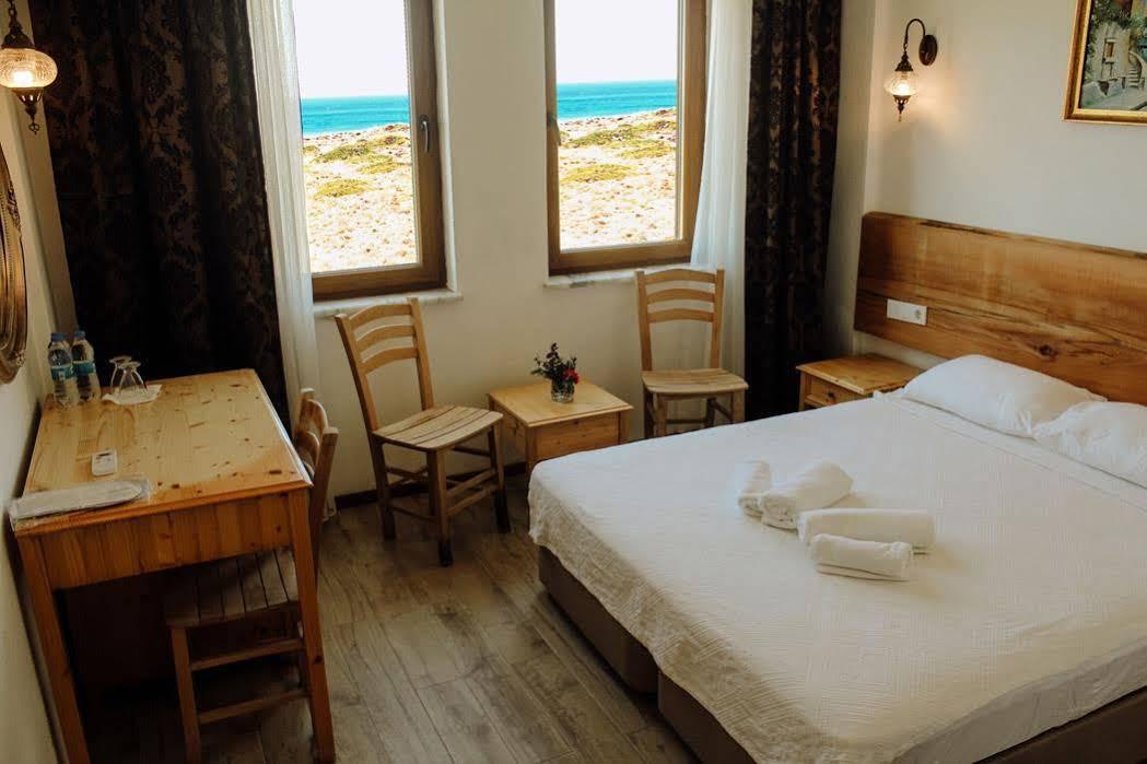 Sukha Inn Hotel & Beach ボズカーダ エクステリア 写真
