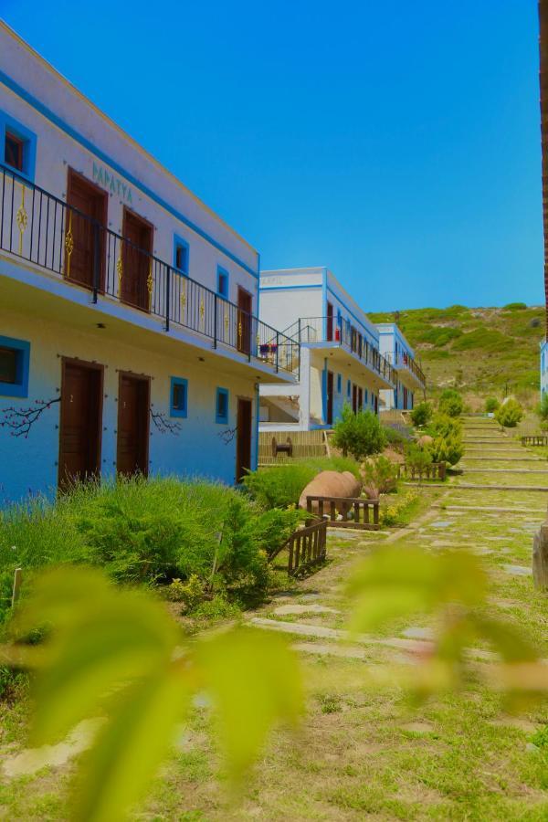 Sukha Inn Hotel & Beach ボズカーダ エクステリア 写真