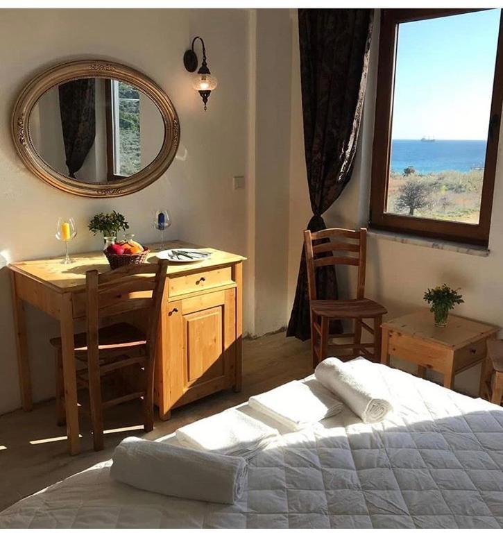 Sukha Inn Hotel & Beach ボズカーダ エクステリア 写真